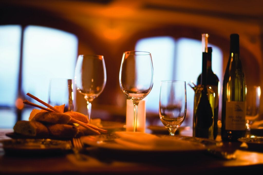 La Cucina Restaurant, detail shot, Deck 12, PEARL-LA CUCINA-ARCH-C01
Original file name: JW_NCL_LaCucinaRestaurant_0181_w6_RGB
Norwegian Pearl
color managed/corrected by Sugar Digital