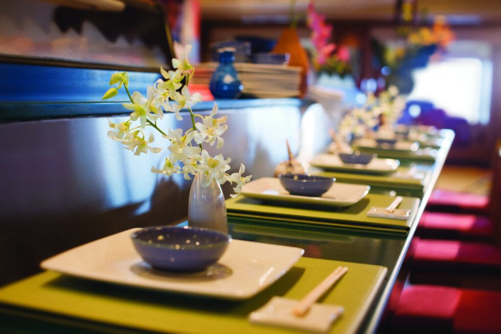 Lotus Garden Asian Restaurant       PEARL-SUSHI-ARCH-C01Original file name- JW_NCL_LotusGardenRestaurant_0292_w4_RGBNorwegian Pearlcolor managed/corrected by Sugar Digital