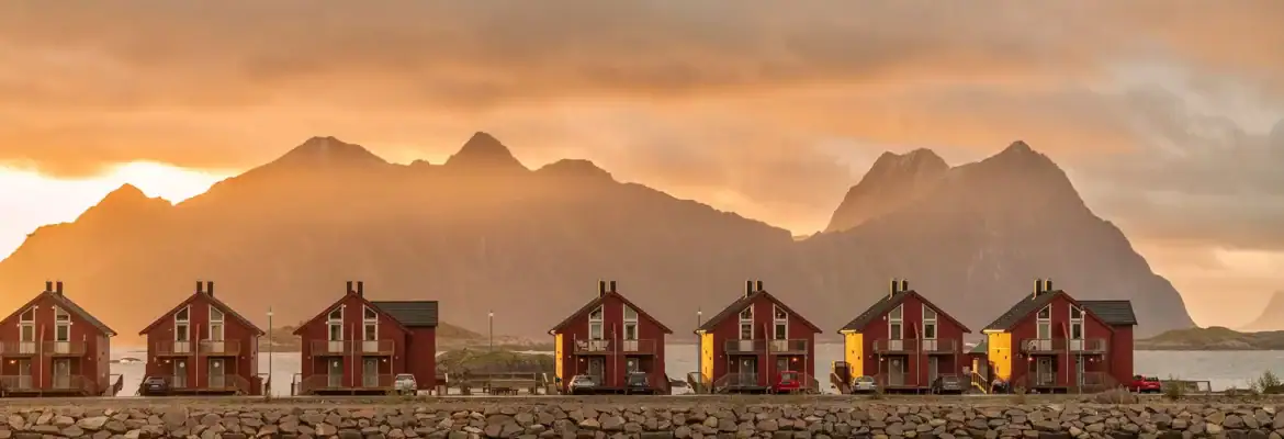 Svolvaer_shutterstock_2381784451