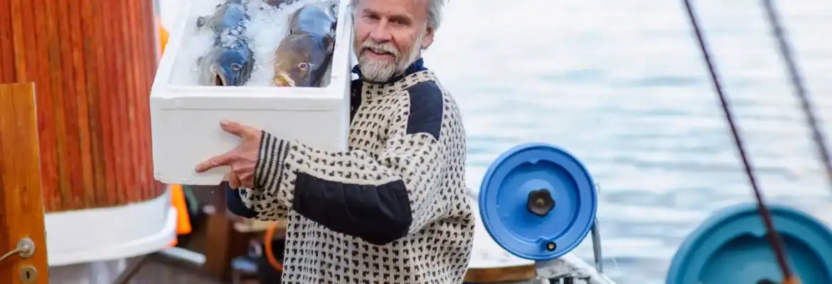 fishing-svolvar-norge-hgr-115952_1920-photo_agurtxane_concellon