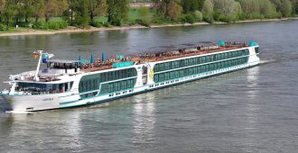 0AABF466-E254-3A21-EBE314EBB9C559BF Amina