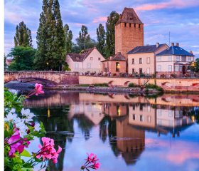Fluss Geh auf Kreuzfahrt