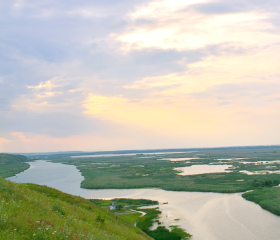 Donau Geh auf Kreuzfahrt