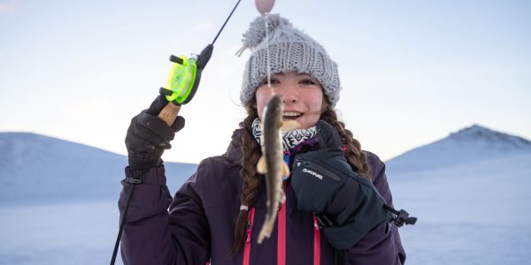 20240212-Ice-Fishing-Honningsvag-20-Espen-Mills_3x2