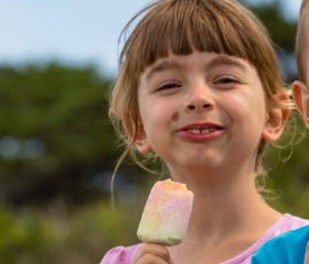 5DA82AA3-0A75-38C5-AF9ACA045AF9B9FA alisa