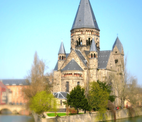 Mosel Dom Geh auf Kreuzfahrt