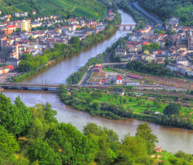 Rüdesheim Geh auf Kreuzfahrt