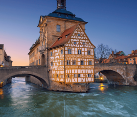 Bayern Geh auf Kreuzfahrt