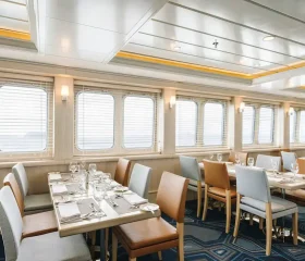 Beagle-Restaurant-MS-Santa-Cruz-II-HGR-157283_1920-Photo_Clara_Tuma__1_