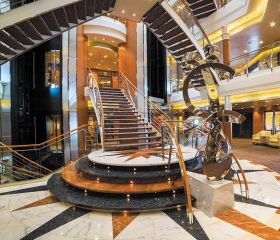 C138_VOY_Card_Atrium_Desktop