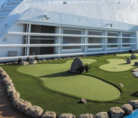 C138_VOY_PuttingGreen_Desktop