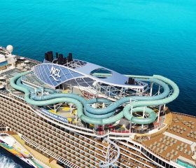 Copy of NCL_Aqua_Slidecoaster_Supporting