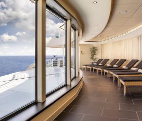 F779757E-F860-3640-C51C7B69D4DEDB7A amadea