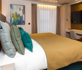 FD4E5D7C-BAB5-D85D-DC80F1CD7349CF52 amera