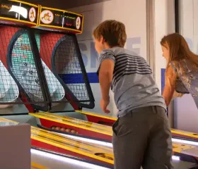 HAL_high-score-skeeball-c037.jpg.image.720.540.high