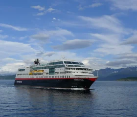 MS_Midnatsol_Norway_HGR_167946_Photo_Nina_Helland (1)