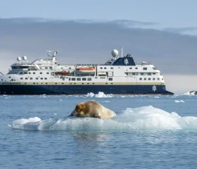 MS_Spitsbergen_-_20250620-Monacobreen-Mushamna-and-Moffen-DSC05994-byTimoHeinz