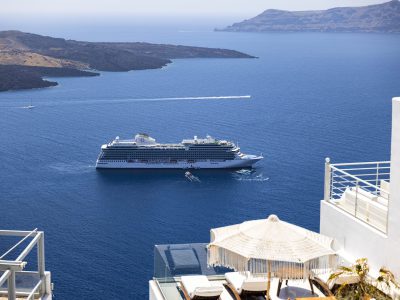 OC-A-Vista-Exterior-Santorini-Greece_2026-03-10_14-44-31