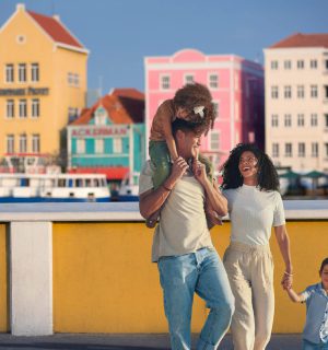 RCI_Family_Curacao_156_STTK_RET