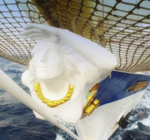 Royal-Clipper-Gallionsfigur-1030x687