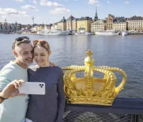 VDG_el-image-paar-skeppsholm-bruecke-stockholm-schweden-leue-02