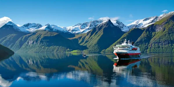 hurtigruten_0302_justert_erika-tiren-2