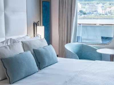 le boreal-img-boreal-cabine-right-1