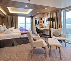 mc-expedition-suite-ms-roald-amundsen-2