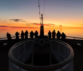 ms-roald-amundsen-nvp_canadakarsten_bidstrup_2500x1250